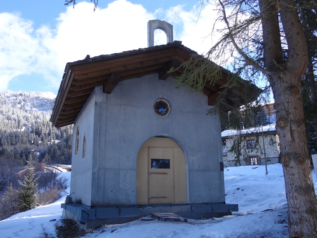 histoire façade entrée chantier